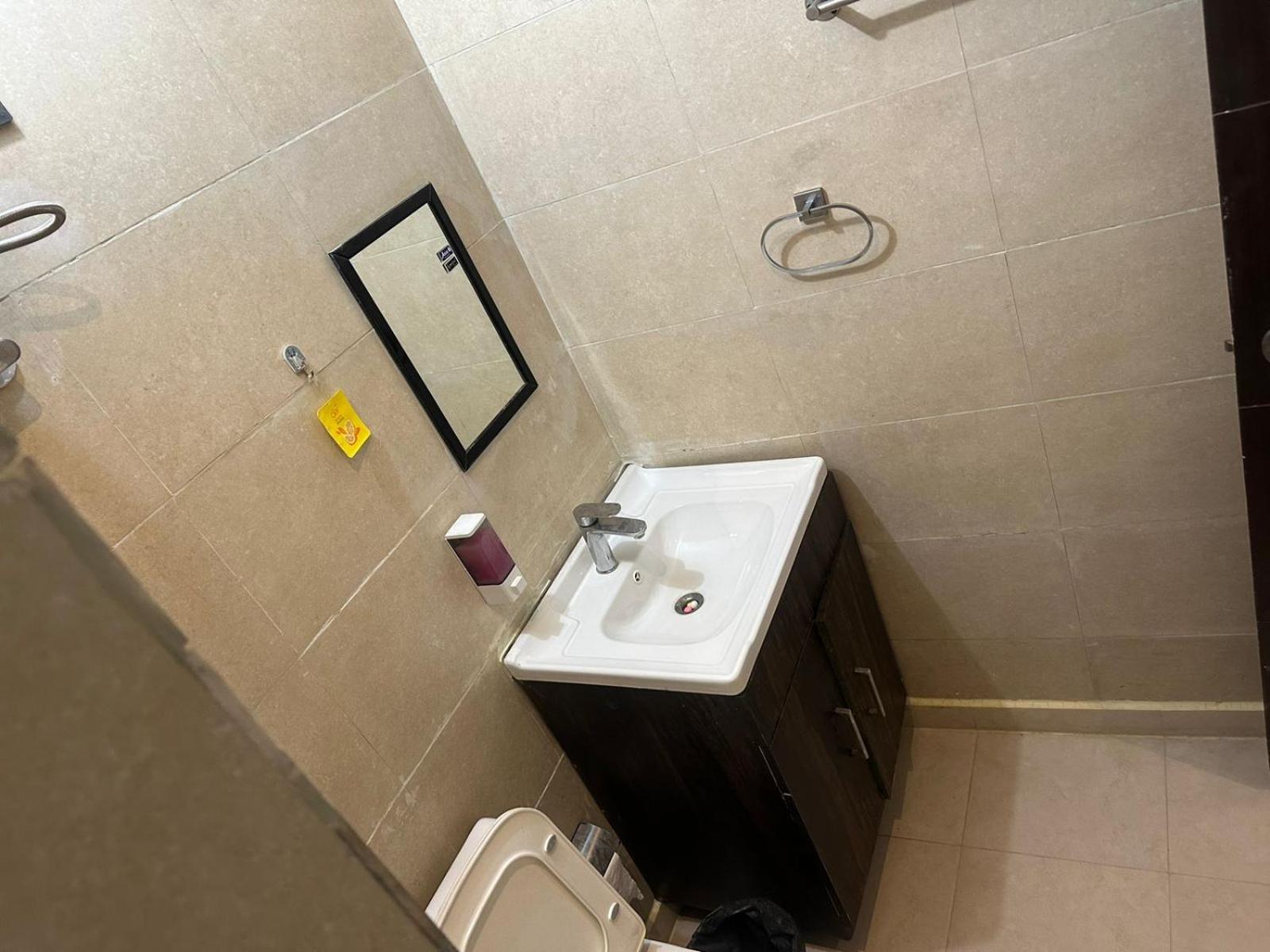 Hotel Kritika 大诺伊达 外观 照片